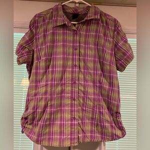 EUC North Face Hiking shirt. SZ XL/TG
